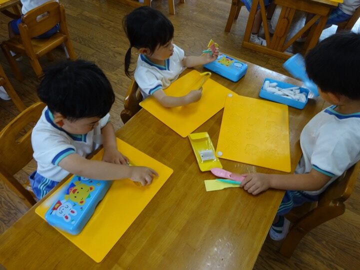 粘土で遊んだよ